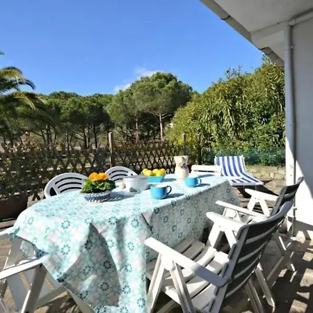 Apartmán Oasi A Lacona